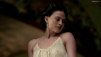 Lara Pulver - Da Vinci's Demons: S01 E03 (2013)