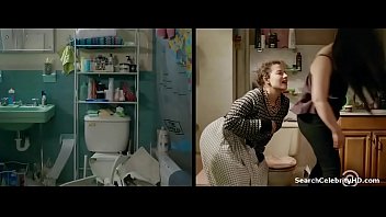 Ilana Glazer in Broad City 2014-2016)Ilana Glazer in Broad City 2014-2016