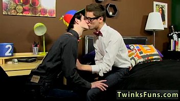 Emo boy kissing tgp gay The geeky men are swift to get fellating on