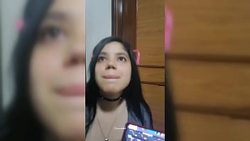 Mi NOVIA Me Me INTERRUMPE En Medio De Una Partida Para COGER. (video viral colombiana)