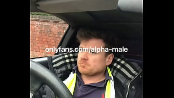 Straight British Builder Wanks After Work